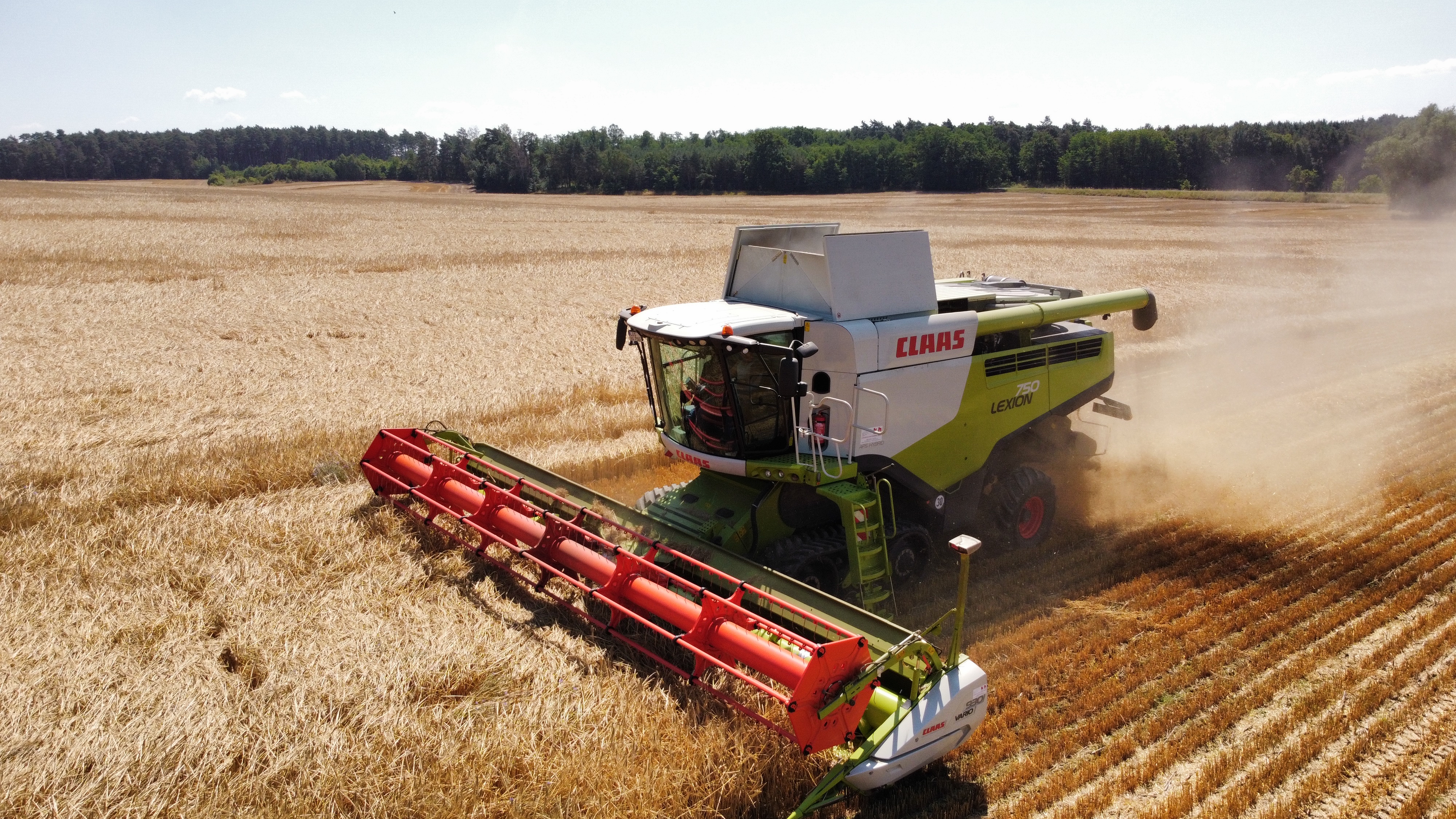 Der Landesbauernverband informiert zum landwirtschaftlichen Verkehr bei hohen Temperaturen